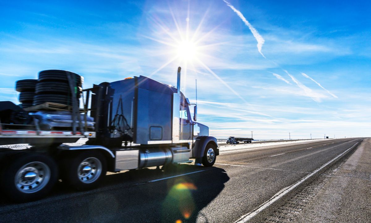 Let Jansson Help You Ship Flatbed Freight Safer and Smarter