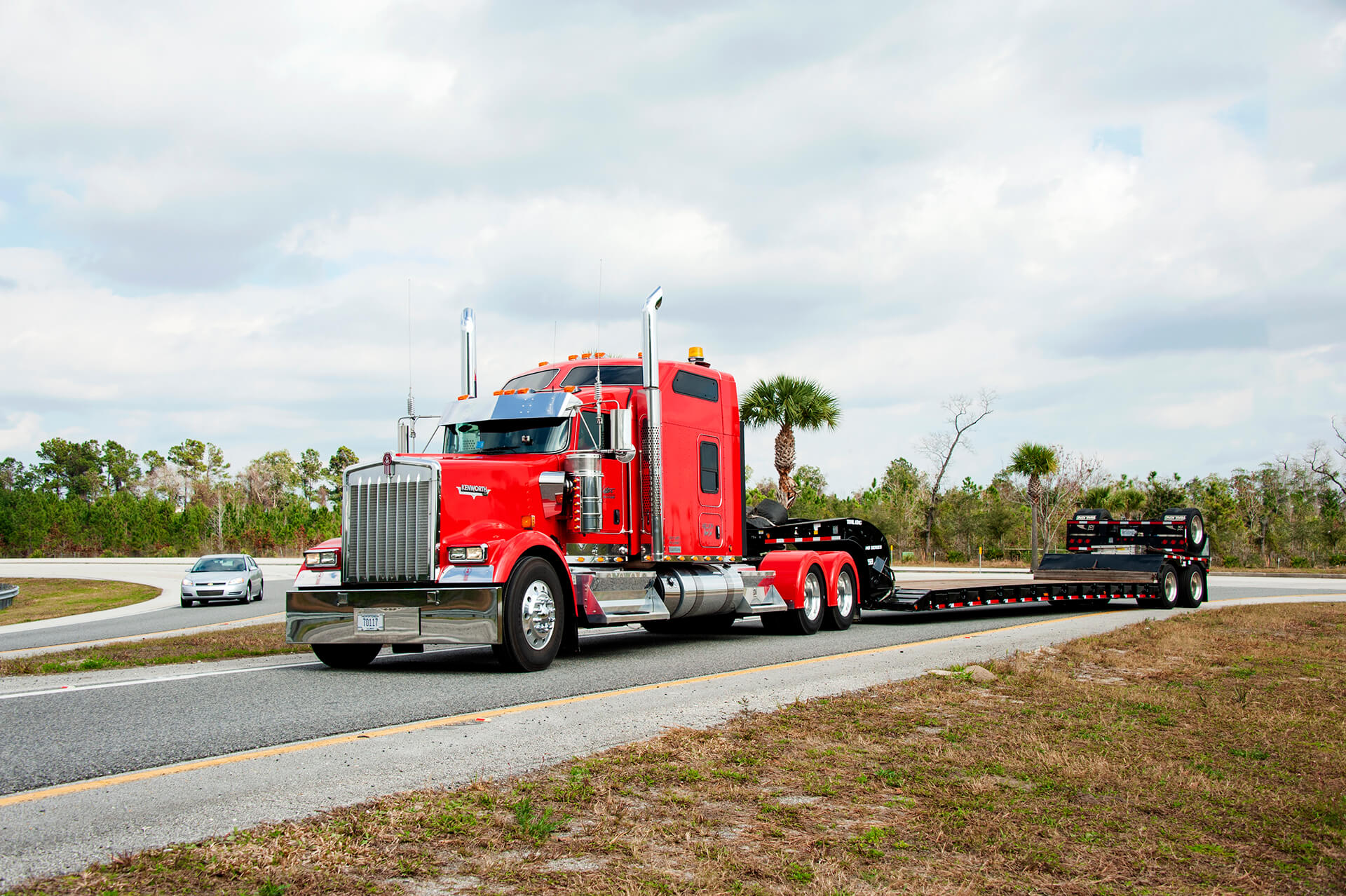 We Make Heavy Haul Shipping Feel Simple